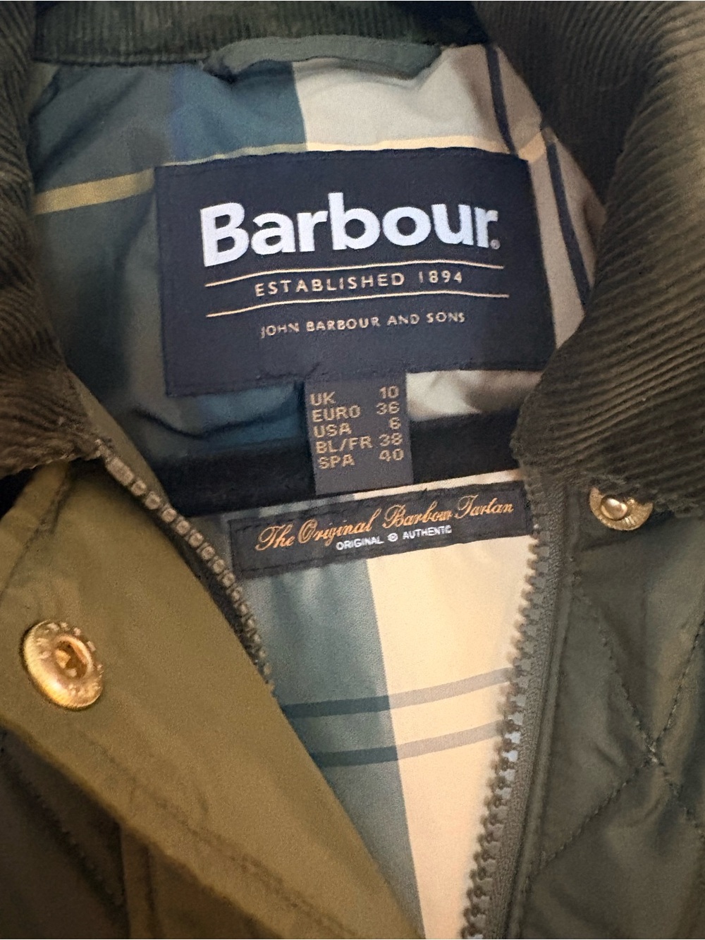 Barbour Martha Corduroy-Collar Quilted Jacket Size 6 - Picture 4 of 4